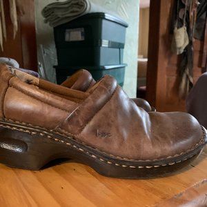 BOC brown leather comfy shoes